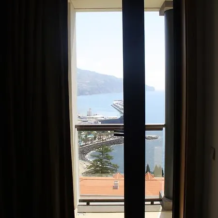 Quinta Miramar Apartmanhotel 3*