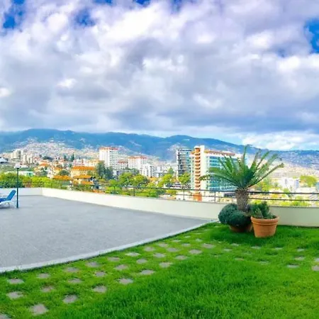 Quinta Miramar Apartmanhotel 3*